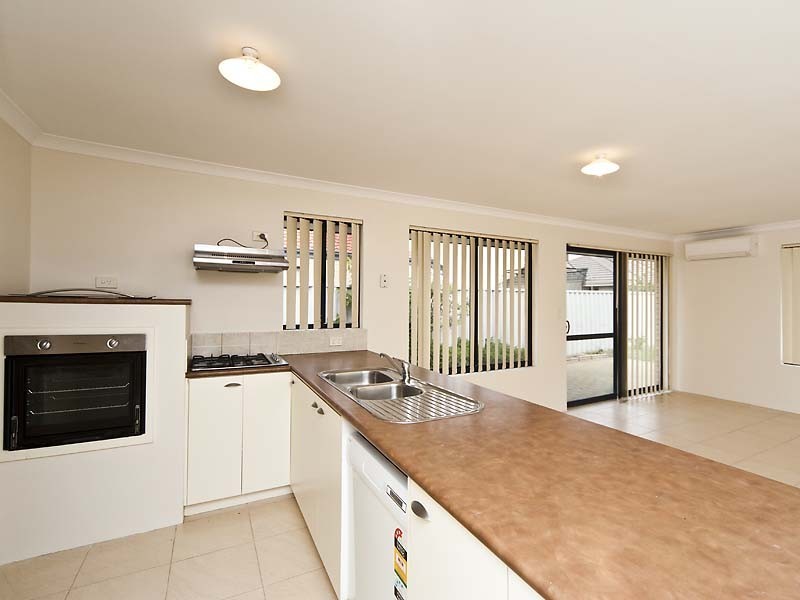 9 Epsilon Drive, Rockingham WA 6168