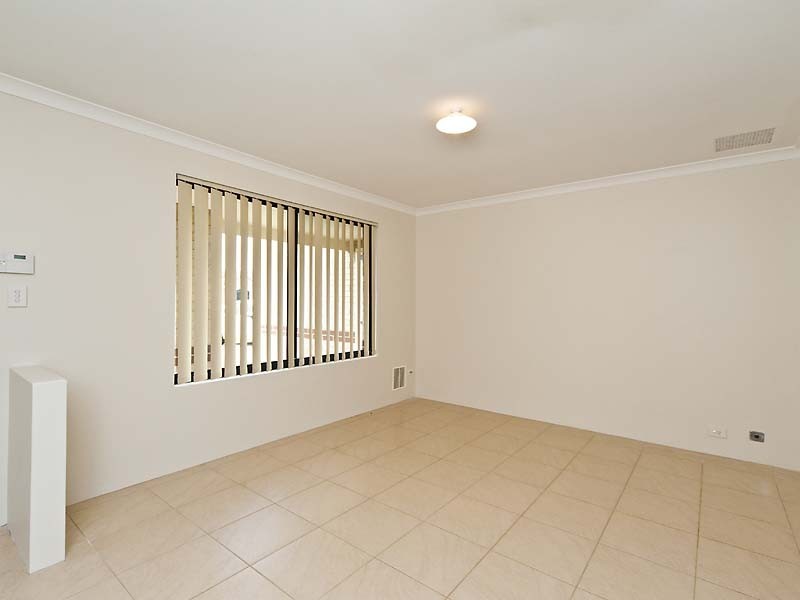 9 Epsilon Drive, Rockingham WA 6168