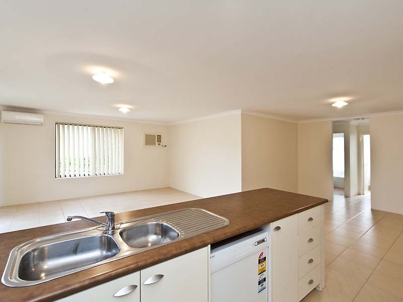 9 Epsilon Drive, Rockingham WA 6168