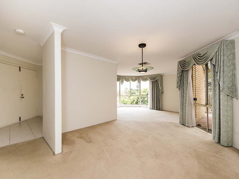 48 Le Souef Drive, Kardinya WA 6163