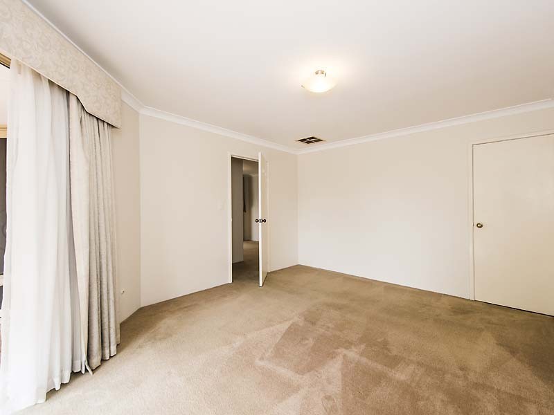 48 Le Souef Drive, Kardinya WA 6163