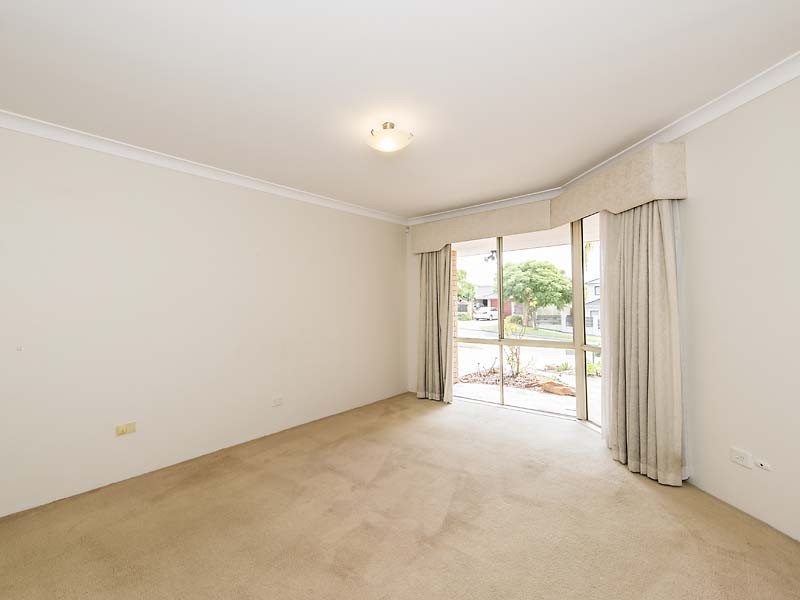 48 Le Souef Drive, Kardinya WA 6163