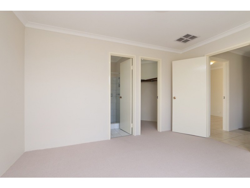 1 Sierra Chase, Leeming WA 6149