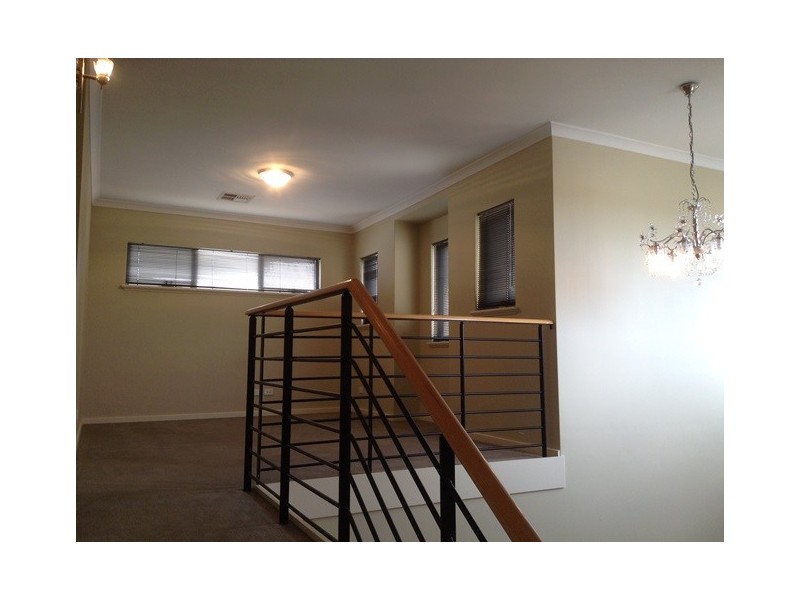 16 Hartree Close (North Lake Road), Willagee WA 6156