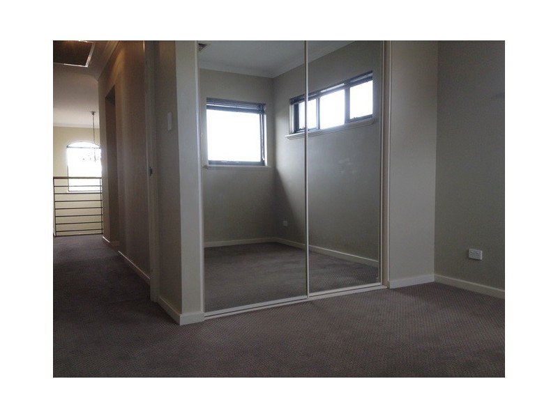 16 Hartree Close (North Lake Road), Willagee WA 6156