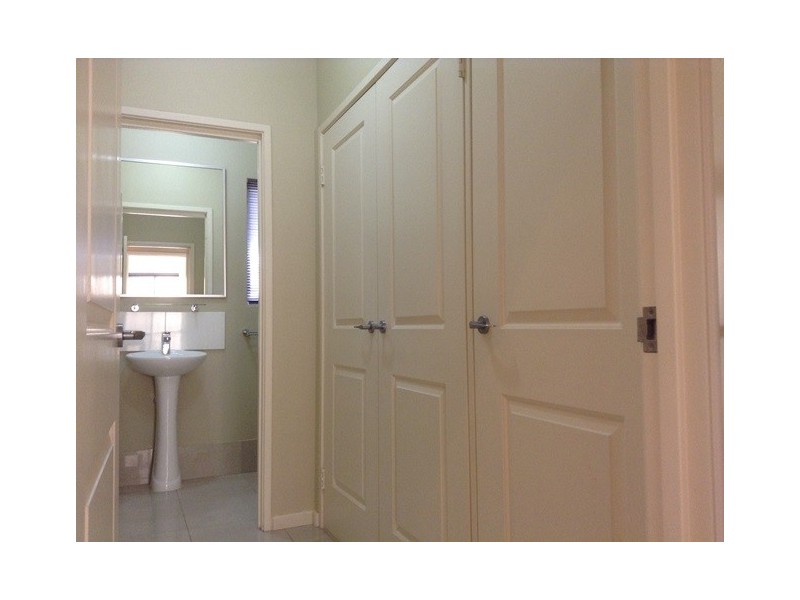 16 Hartree Close (North Lake Road), Willagee WA 6156