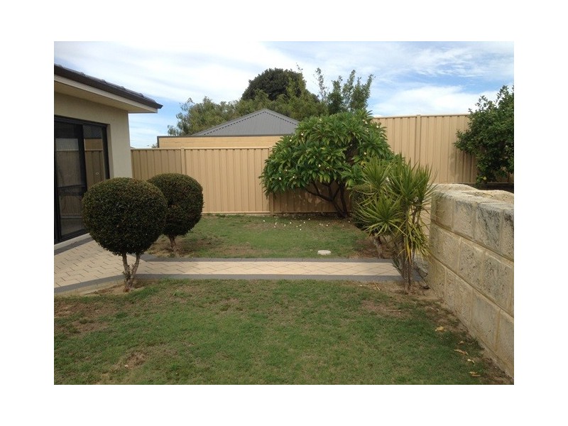 16 Hartree Close (North Lake Road), Willagee WA 6156