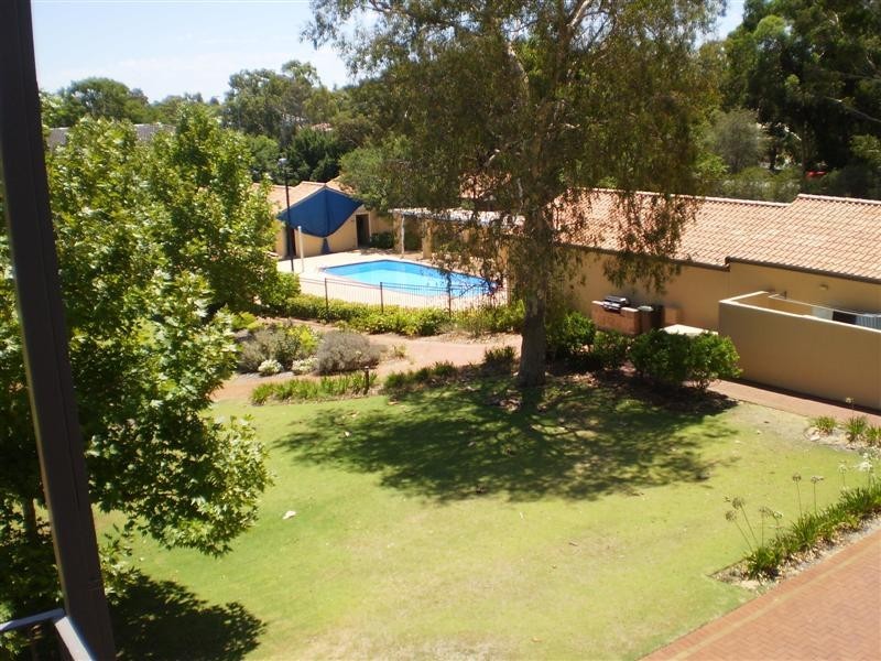 Unit 16/2 Gregory Way, Coolbellup WA 6163