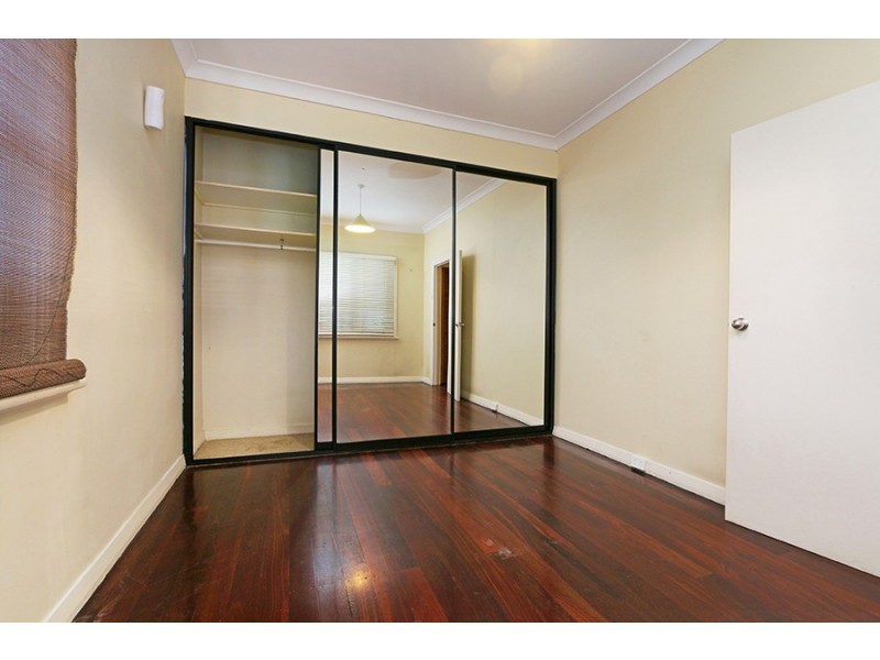 18 Finney Street, Willagee WA 6156