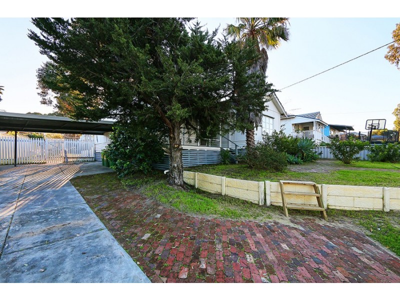 18 Finney Street, Willagee WA 6156