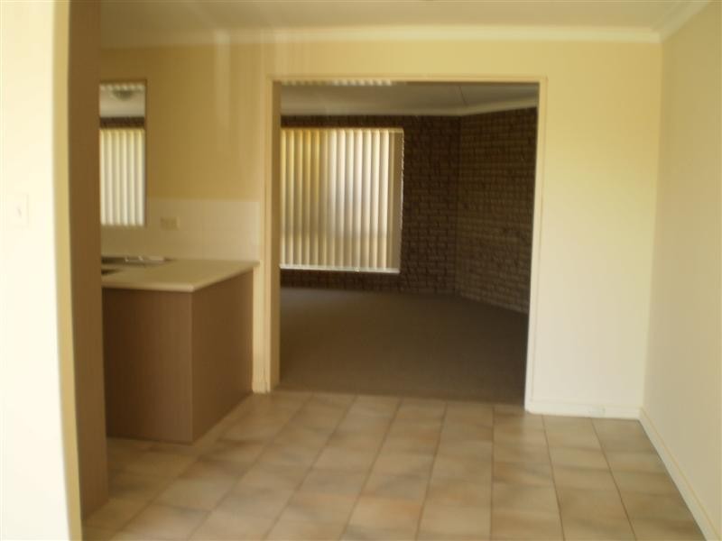 39 Piercy Way, Kardinya WA 6163