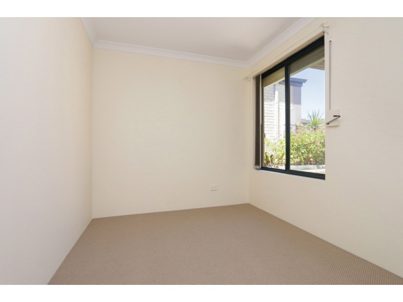 3 / 74 Gilbertson Road, Kardinya WA 6163