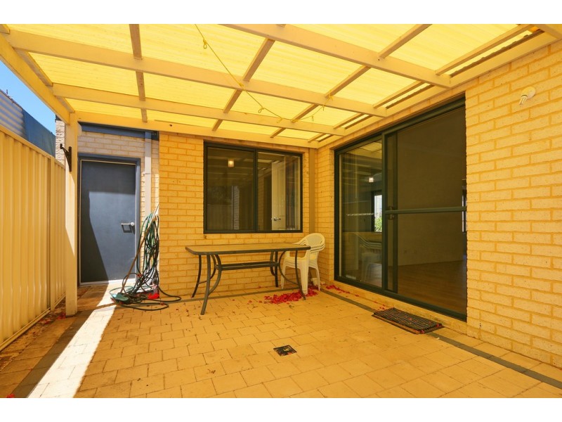 3 / 74 Gilbertson Road, Kardinya WA 6163