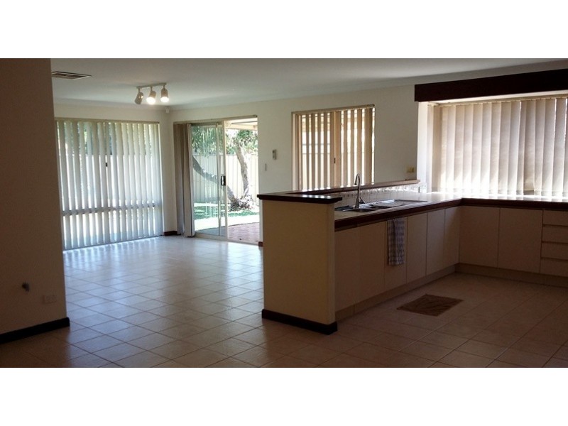 1 Eastney Court, Jandakot WA 6164