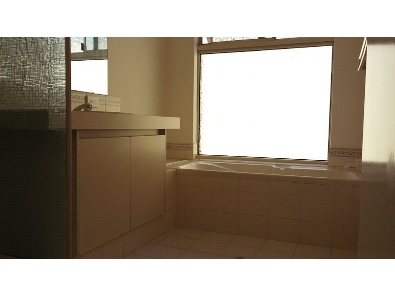 1 Eastney Court, Jandakot WA 6164