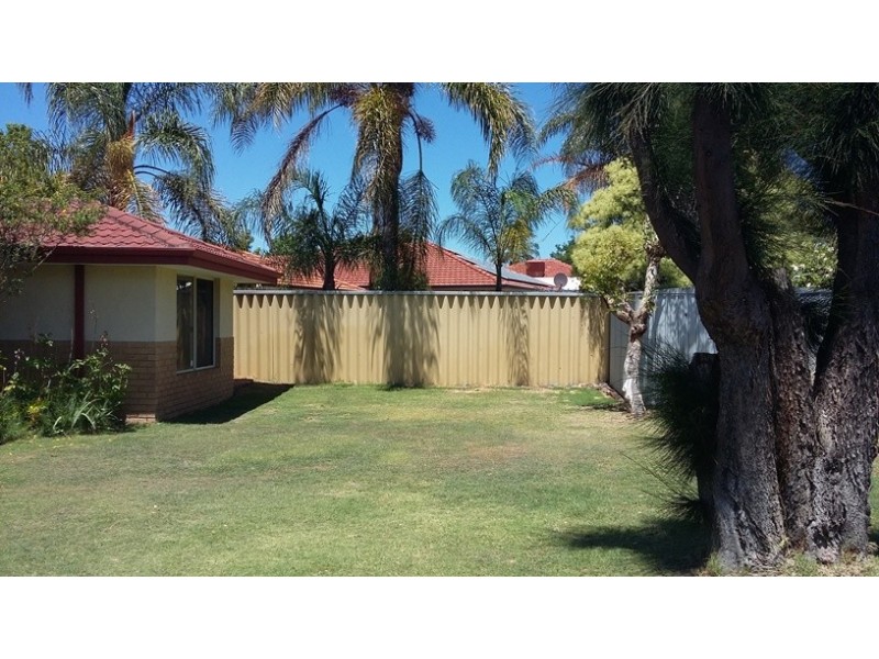 1 Eastney Court, Jandakot WA 6164