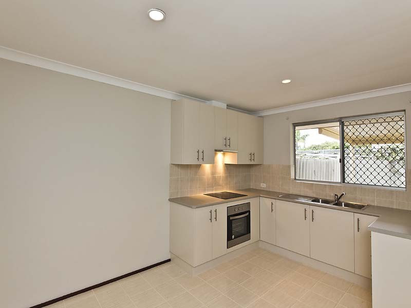 1 / 22-32 Kimberley Way, Parkwood WA 6147