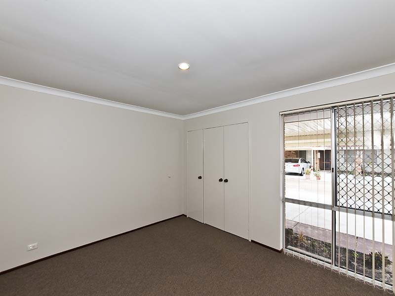 1 / 22-32 Kimberley Way, Parkwood WA 6147