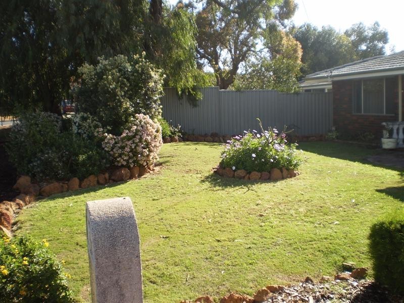 1B Hamersley Way, Kardinya WA 6163