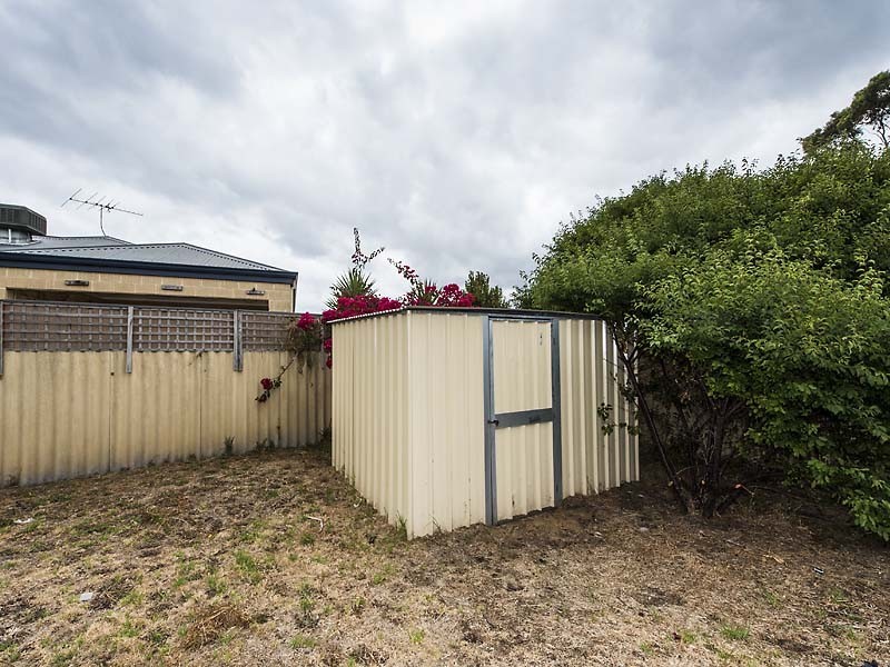 122A Blackwood Avenue, Hamilton Hill WA 6163