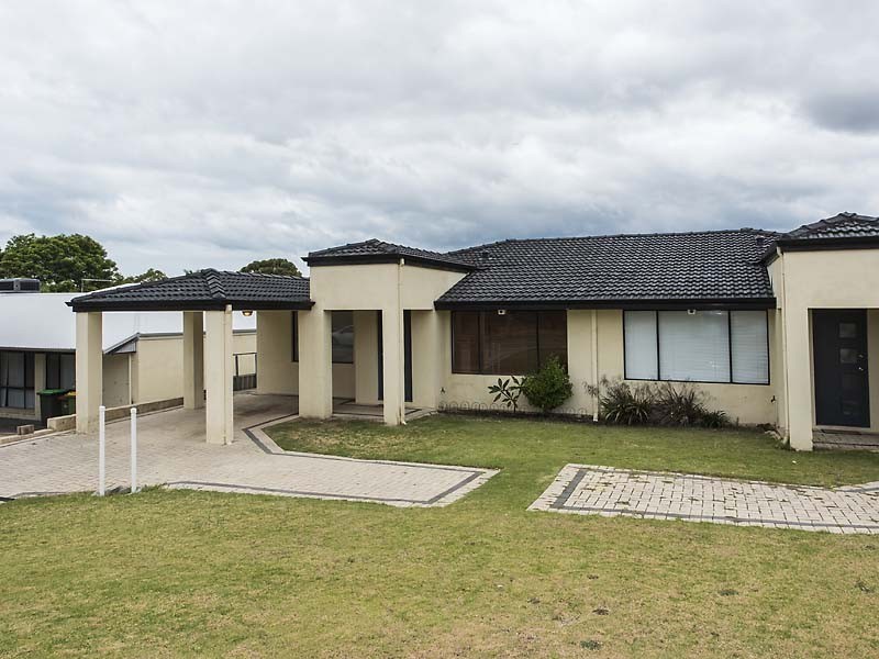 122A Blackwood Avenue, Hamilton Hill WA 6163