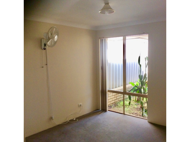 71C Gilbertson Road, Kardinya WA 6163