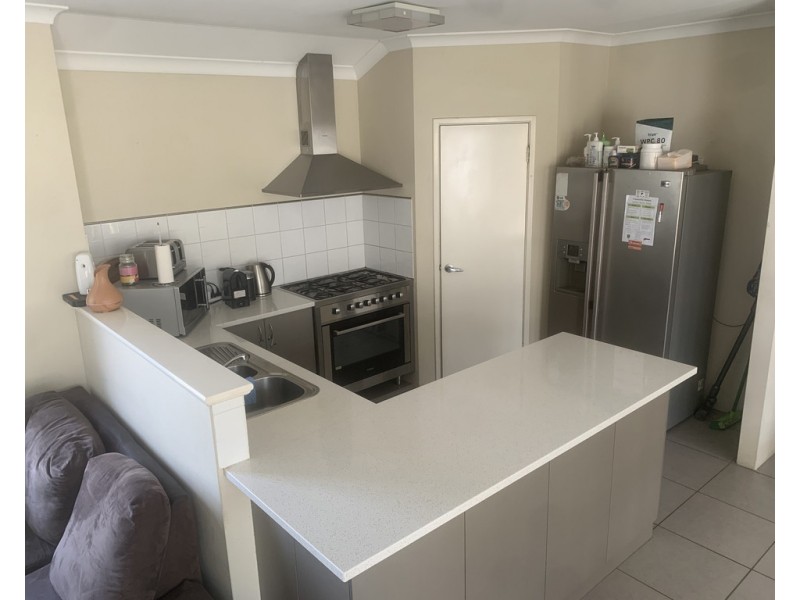 15 Observatory Avenue, Aubin Grove WA 6164