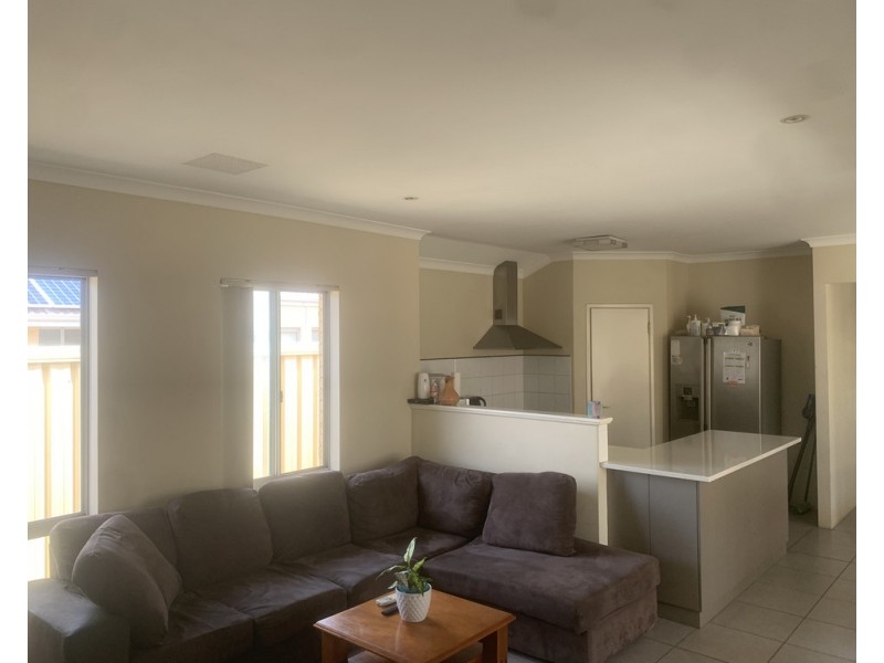 15 Observatory Avenue, Aubin Grove WA 6164