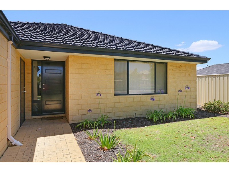 7 Daviesia Turn, Success WA 6164