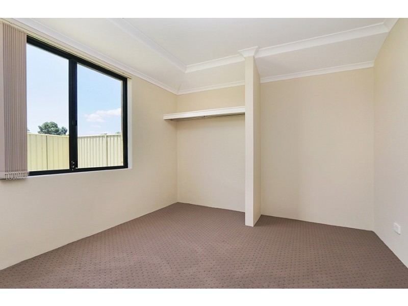 7 Daviesia Turn, Success WA 6164