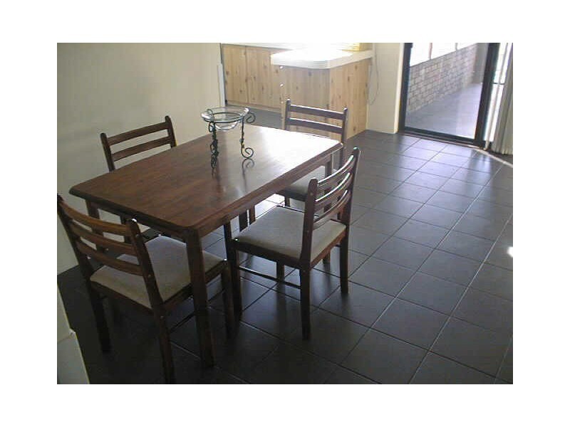 8 Sassoon Place, North Lake WA 6163