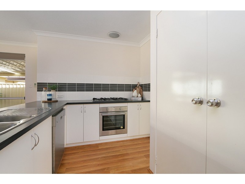 100B Gilbertson Rd, Kardinya WA 6163