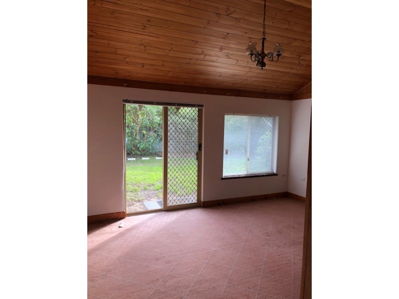 5 Samual Court, North Lake WA 6163