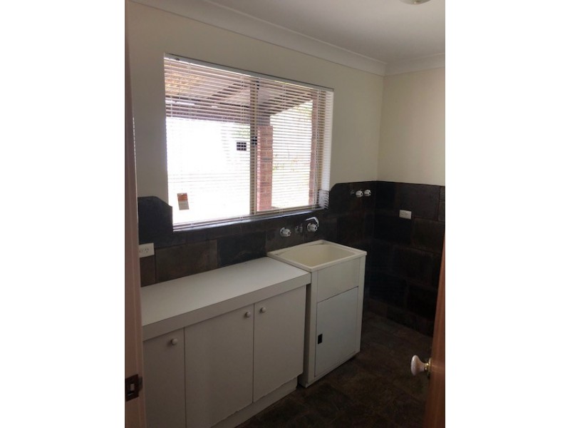 5 Samual Court, North Lake WA 6163