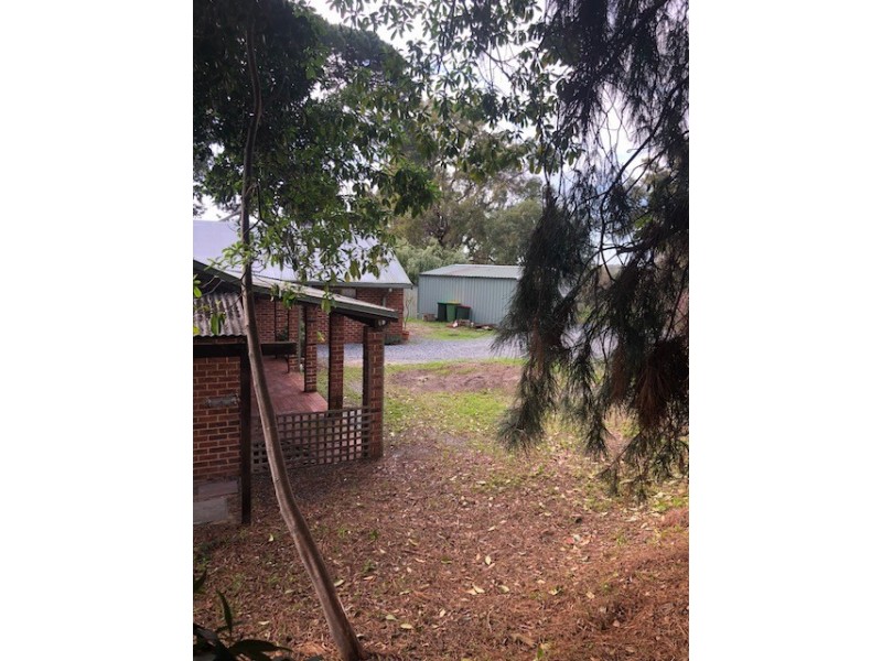 5 Samual Court, North Lake WA 6163