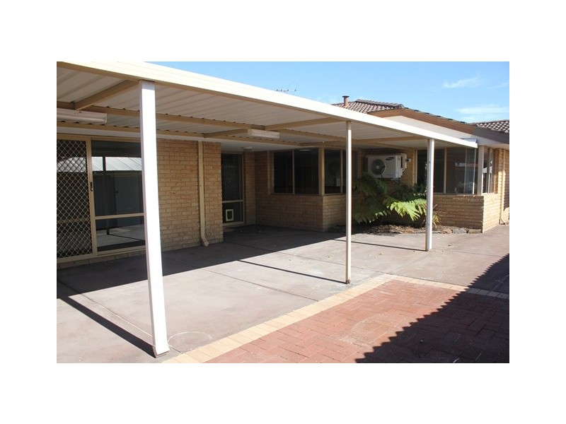 8 Borell Place, Kardinya WA 6163