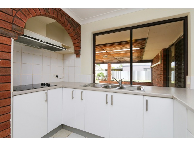 1 London Way, Bateman WA 6150