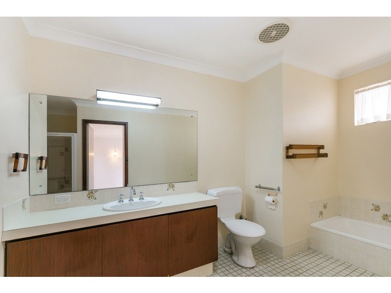 51B Mannion Way, Kardinya WA 6163