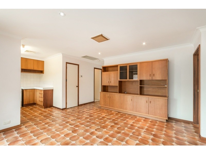51B Mannion Way, Kardinya WA 6163