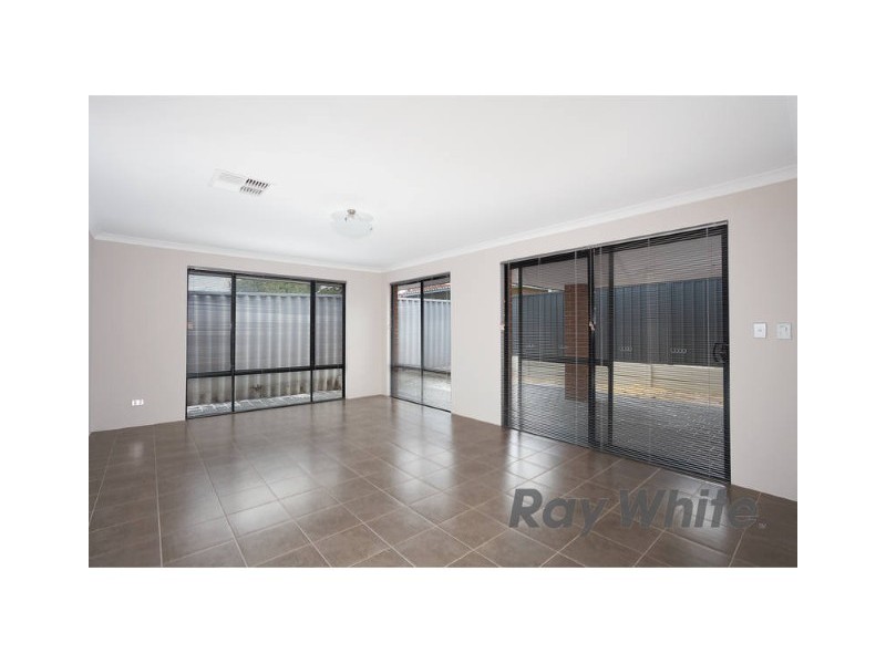 1/31 Doolette Street, Spearwood WA 6163