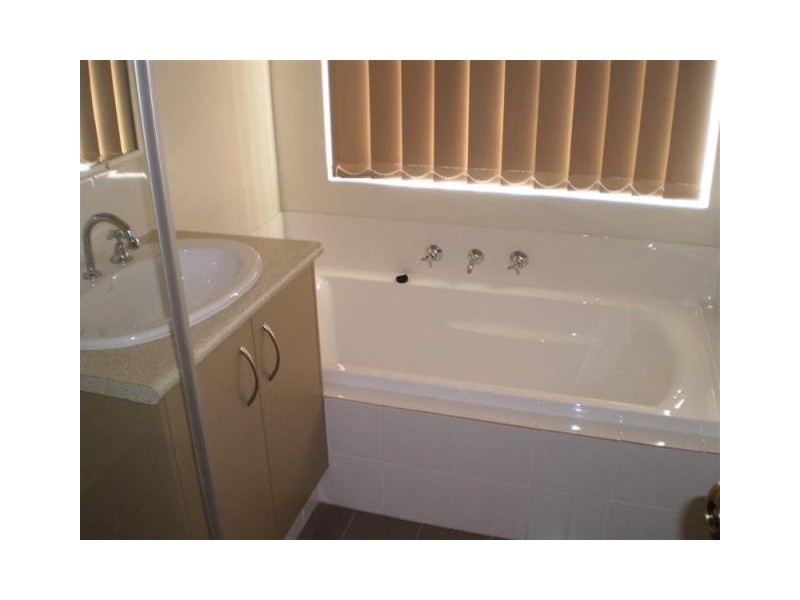 29 Daviesia Turn, Success WA 6164