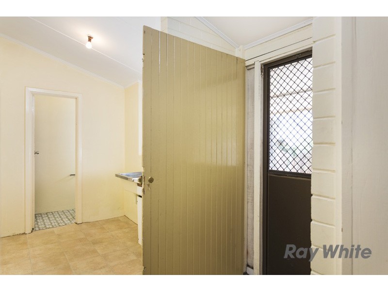 31 Curven Road, Hamilton Hill WA 6163