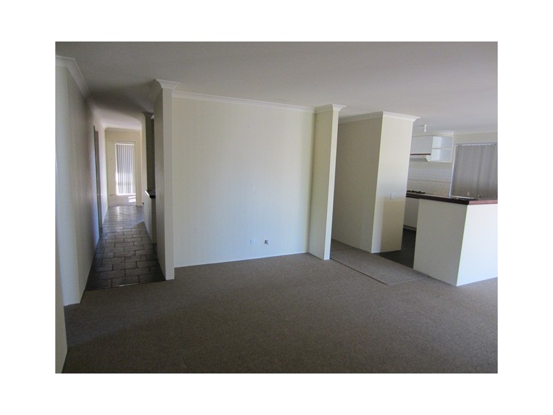 18 Gilbertson Road, Kardinya WA 6163