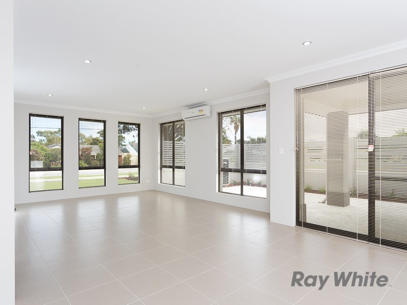 54A Gilbertson Road, Kardinya WA 6163