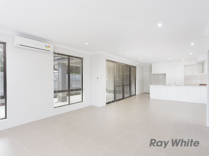 54A Gilbertson Road, Kardinya WA 6163