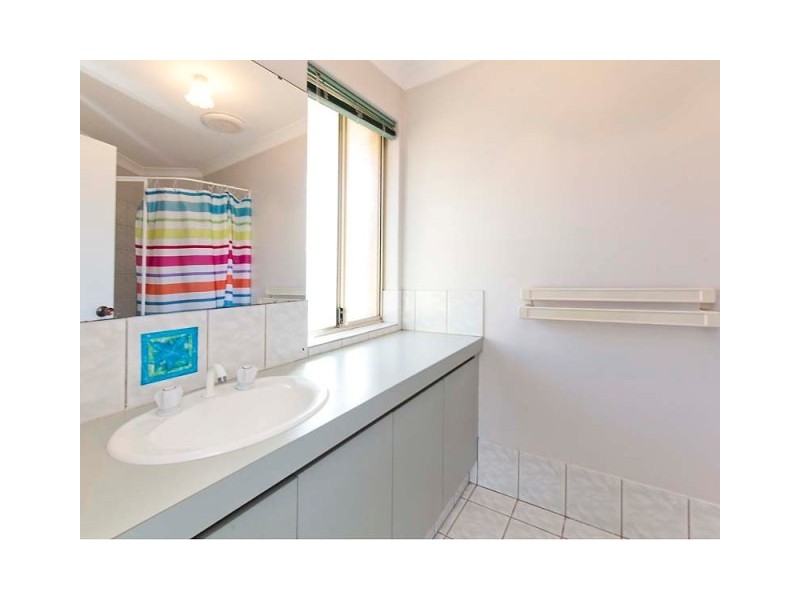 27 Montmartre Green, Port Kennedy WA 6172