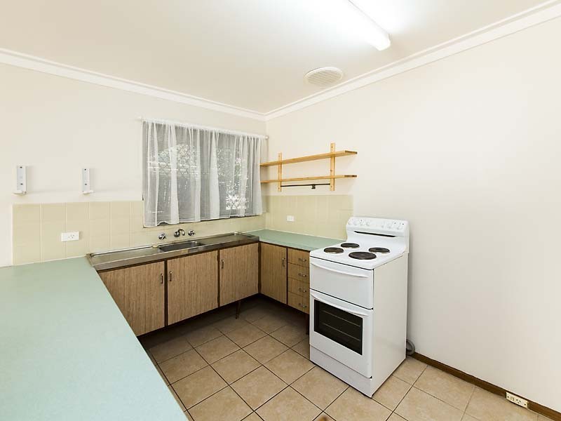 16B Ralston Road, Kardinya WA 6163