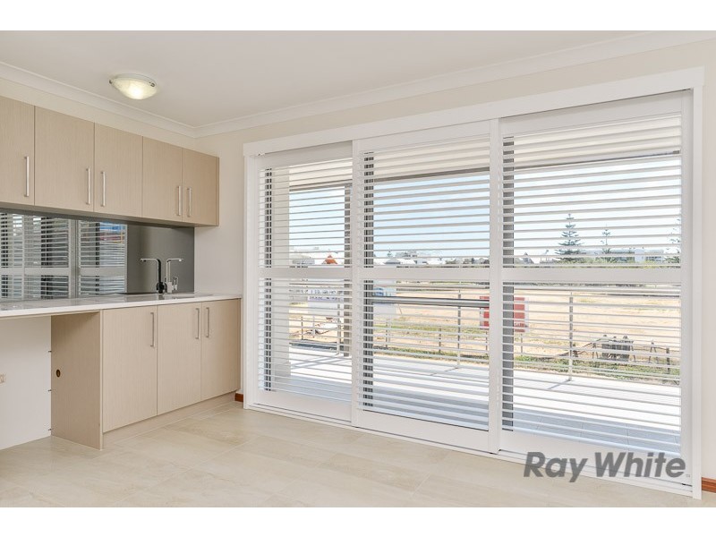 15 Shoalwater Street, North Coogee WA 6163