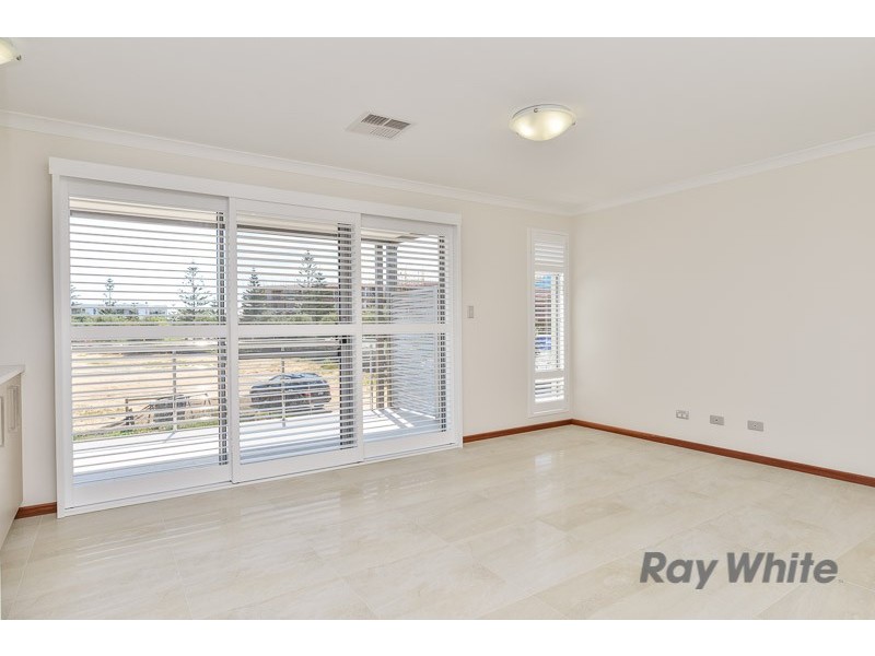 15 Shoalwater Street, North Coogee WA 6163