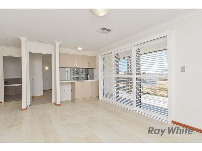 15 Shoalwater Street, North Coogee WA 6163